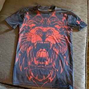 NWOT Under Armour boys fitted heat gear